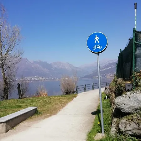 Alojamento de Acomodação e Pequeno-almoço La Poesia Del