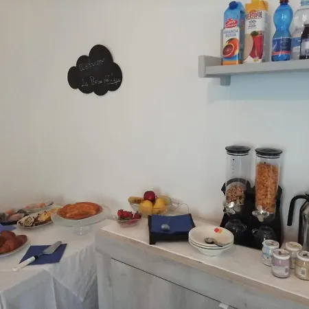 La Poesia Del Oda ve Kahvaltı *