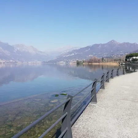 La Poesia Del Oda ve Kahvaltı